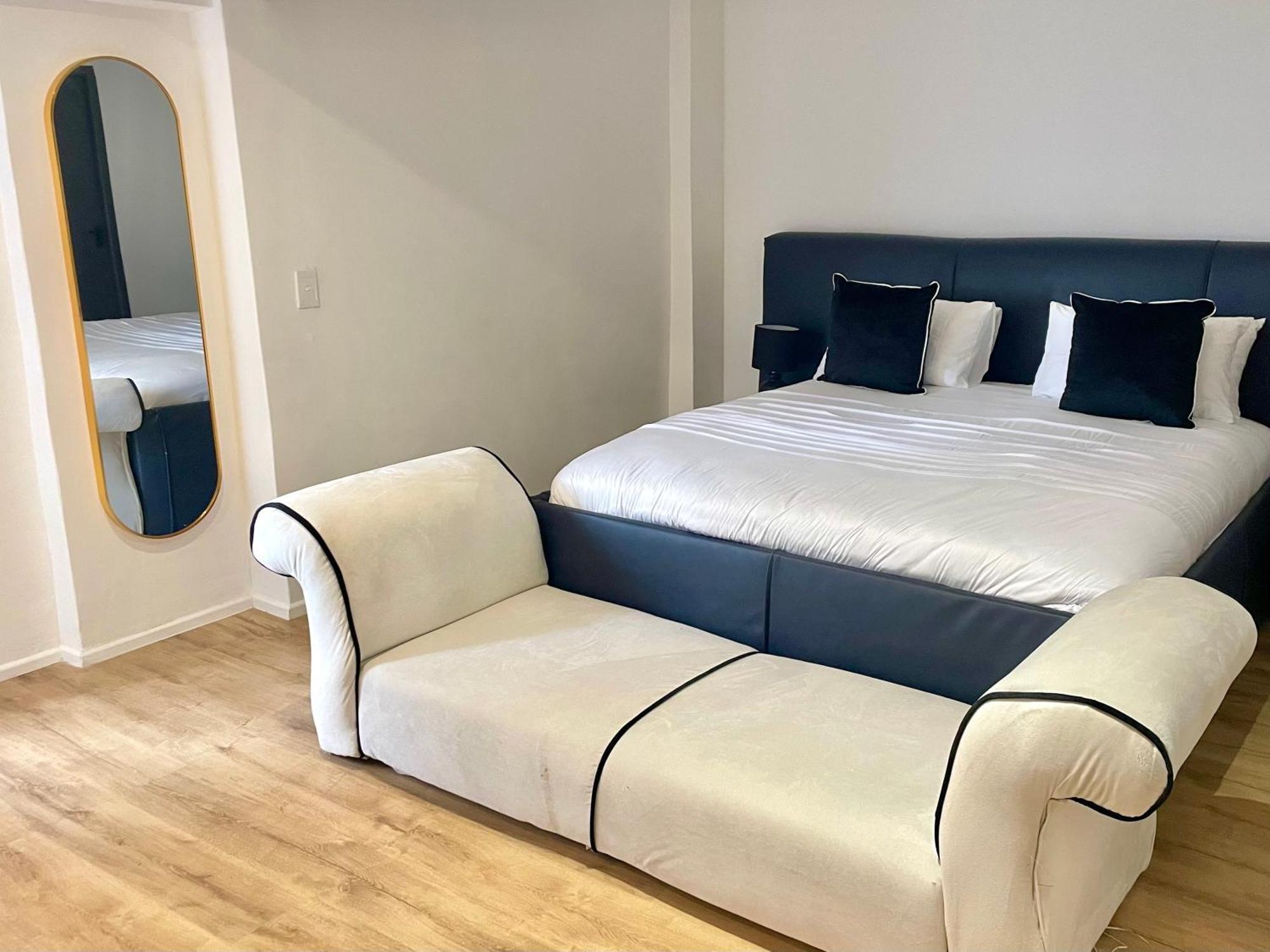 Capestays - Villa Infinity Cape Town Room photo